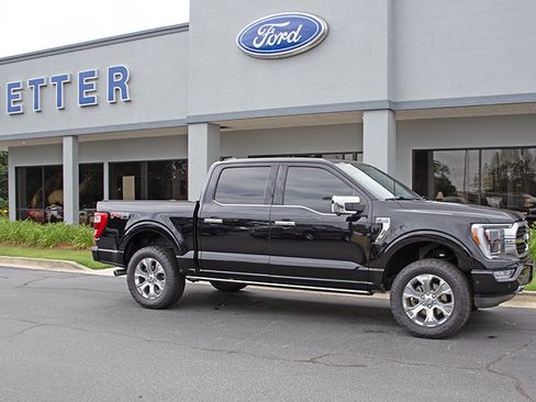 Used 2018 Ford F150 Lariat w/ Equipment Group 502A Luxury RWD image 1