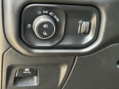 Used 2023 RAM 1500 Lone Star AWD/4WD image 26