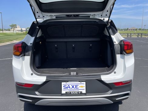 Used 2024 Buick Encore GX Preferred w/ Comfort Package FWD image 21