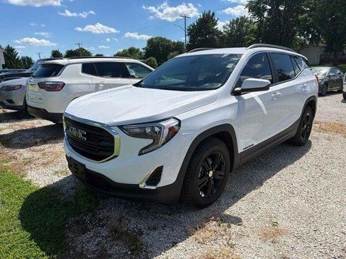 Used 2021 GMC Terrain SLE w/ Driver Convenience Package FWD image 1