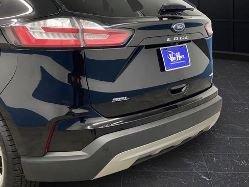 Used 2021 Ford Edge SEL image 31