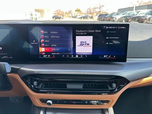 Used 2025 BMW 440i xDrive w/ Premium Package image 22