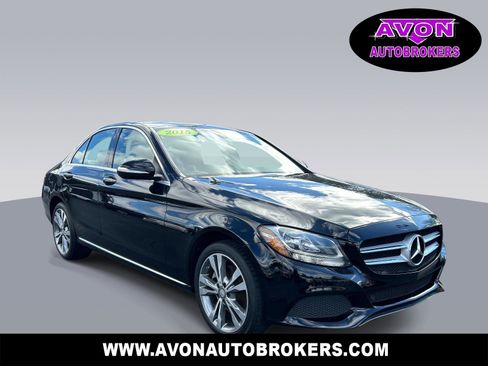 Used 2015 Mercedes-Benz C 300 4MATIC Sedan image 1