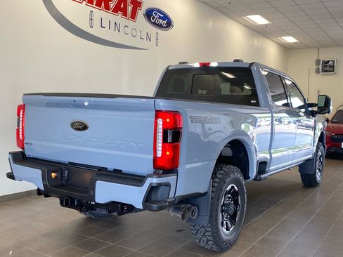 New 2026 Ford F250 Lariat w/ Tremor Off-Road Package AWD/4WD image 14