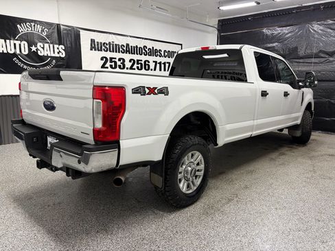 Used 2018 Ford F350 XLT AWD/4WD image 3