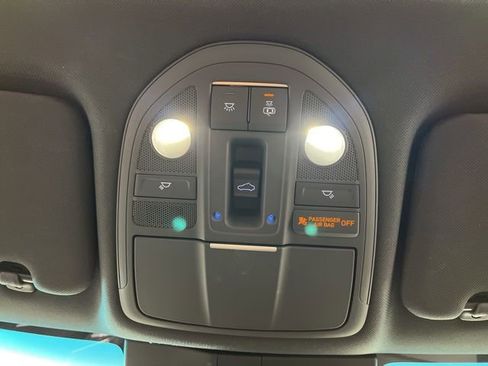 Used 2023 Genesis G70 3.3T w/ Sport Advanced Package image 36