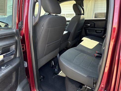 Used 2021 RAM 1500 Classic Warlock RWD image 15