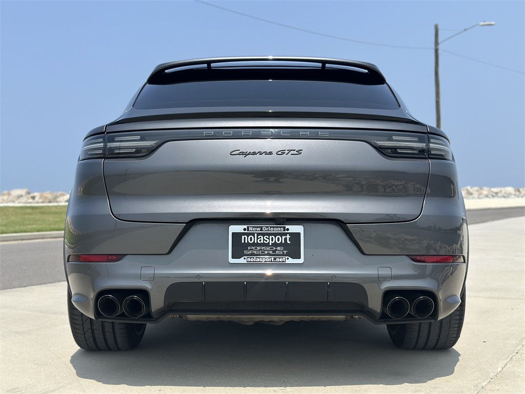 Used 2022 Porsche Cayenne GTS AWD/4WD image 7