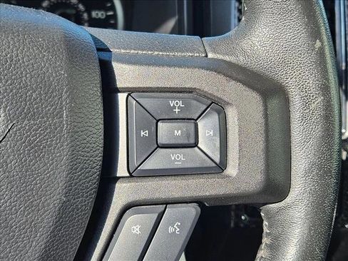 Used 2018 Ford F150 XLT w/ Equipment Group 302A Luxury image 13