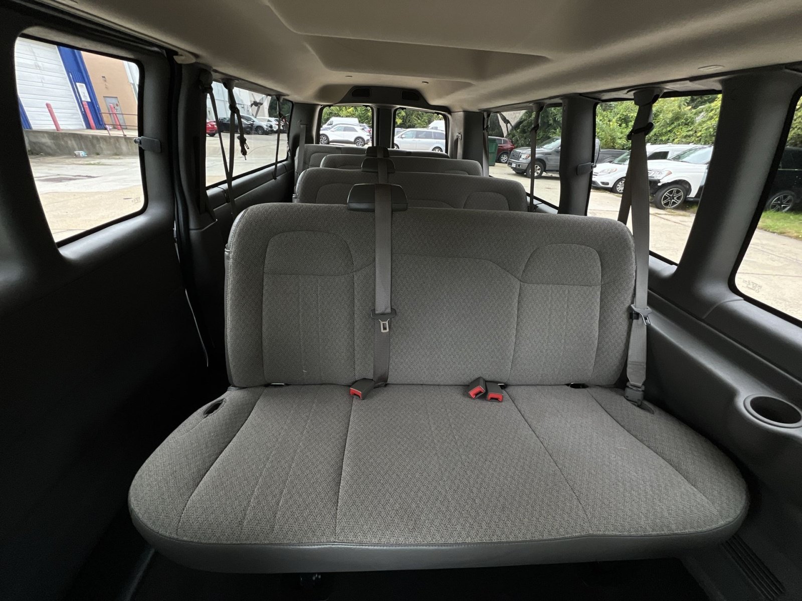 Used 2025 Chevrolet Express 3500 LT w/ LT Preferred Equipment Group RWD image 26