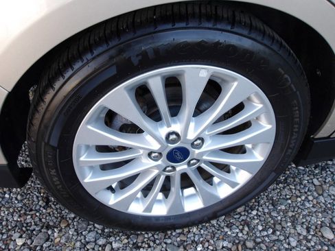 Used 2017 Ford C-MAX SE image 31