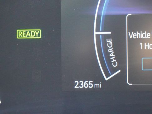 Used 2025 Toyota Camry SE image 22