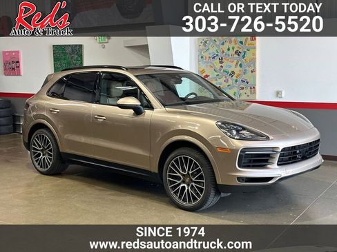 Used 2019 Porsche Cayenne AWD/4WD image 1