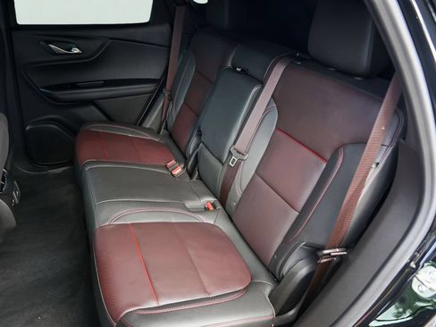 Used 2024 Chevrolet Blazer RS w/ Enhanced Convenience Package FWD image 26
