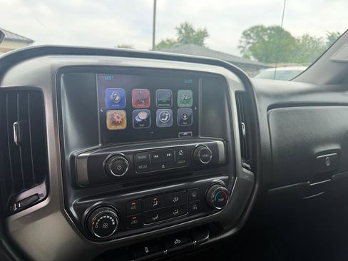 Used 2019 Chevrolet Silverado 1500 LT AWD/4WD image 12