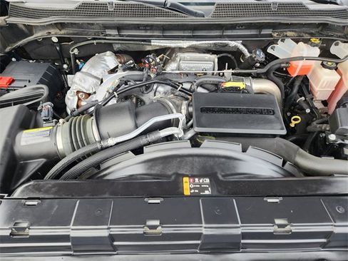 Used 2021 Chevrolet Silverado 3500 LTZ w/ LTZ Plus Package image 15