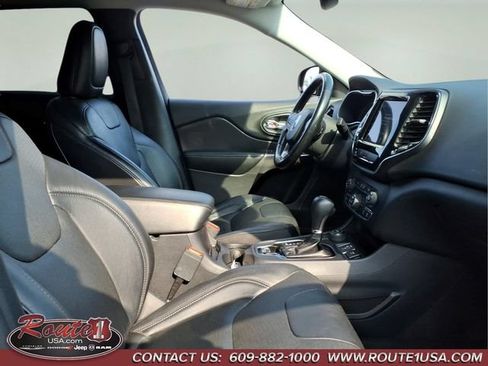 Used 2020 Jeep Cherokee Limited AWD/4WD image 13
