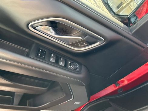 Used 2021 Chevrolet Tahoe LT w/ LT Signature Package image 21