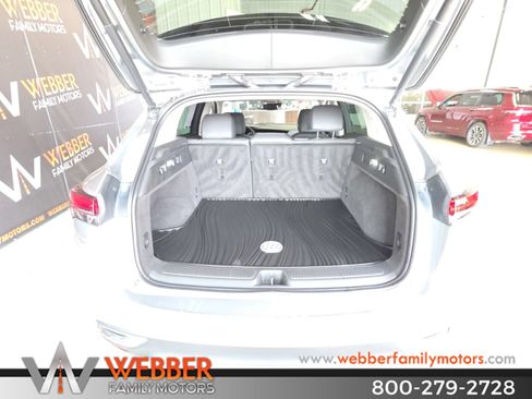 Used 2023 Buick Envision Essence AWD/4WD image 7