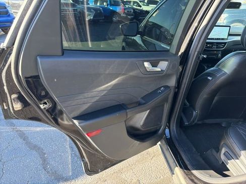 Used 2024 Ford Escape SE w/ PHEV Premium Package image 35