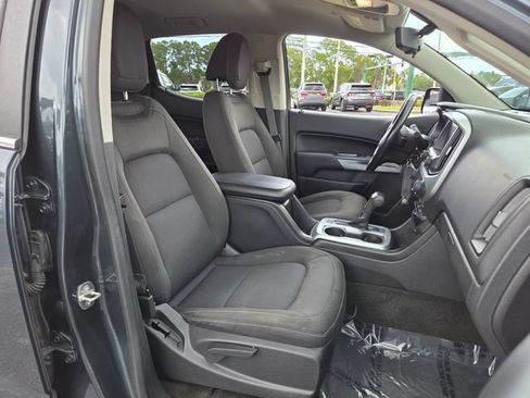 Used 2017 Chevrolet Colorado LT w/ LT Convenience Package RWD image 21