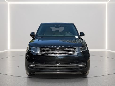 Certified 2025 Land Rover Range Rover SE AWD/4WD image 8