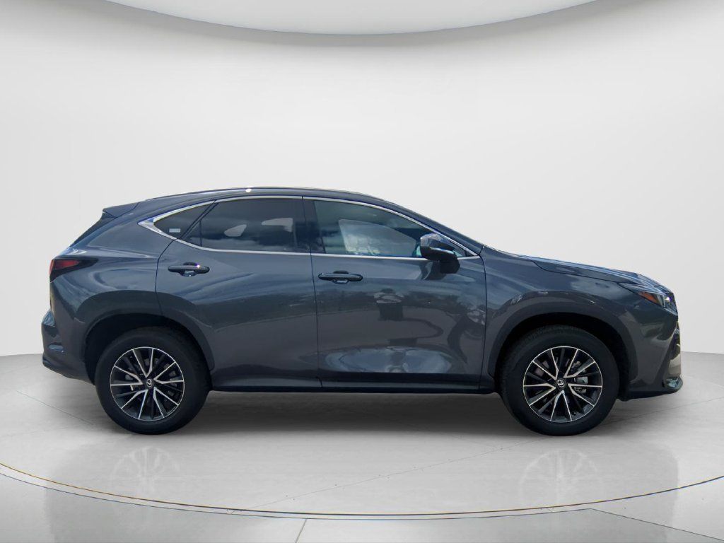 Used 2024 Lexus NX 350 AWD image 4