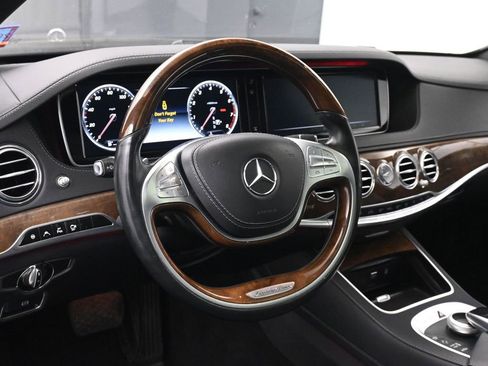 Used 2016 Mercedes-Benz S 550 4MATIC Sedan image 28