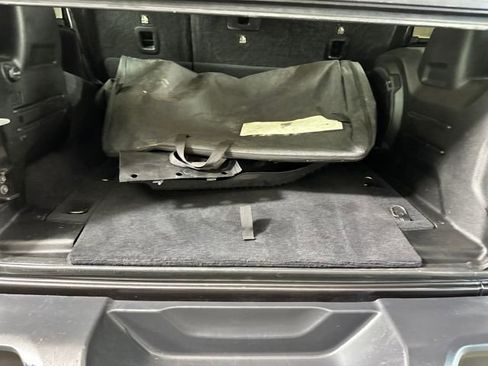 Used 2019 Jeep Wrangler Unlimited Rubicon AWD/4WD image 25