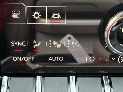 New 2027 GMC Terrain Denali w/ LPO, Black Badging Package AWD/4WD image 18
