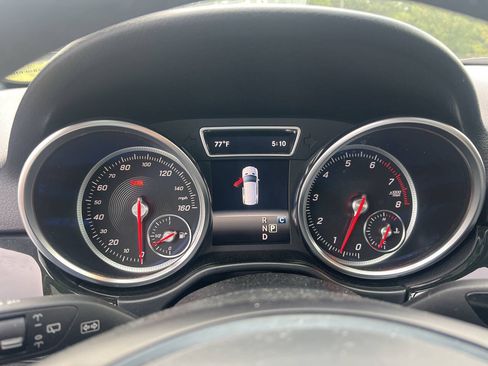 Used 2019 Mercedes-Benz GLE 400 4MATIC image 20