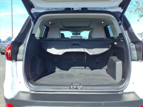 Used 2019 Ford Escape SEL image 16