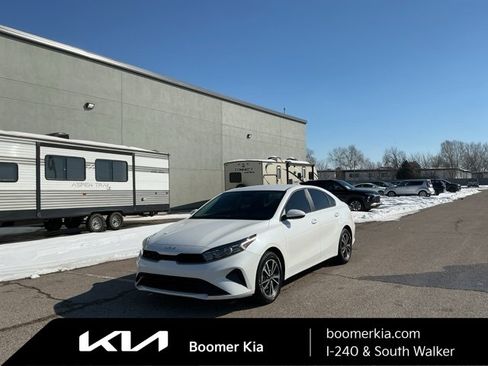 Used 2024 Kia Forte LXS image 1