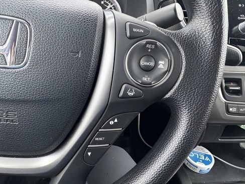 Used 2023 Honda Ridgeline Sport image 12