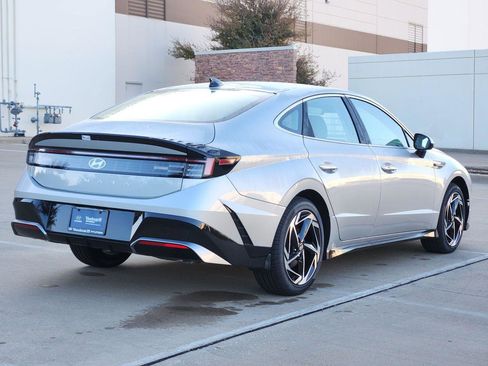 New 2026 Hyundai Sonata SEL image 4