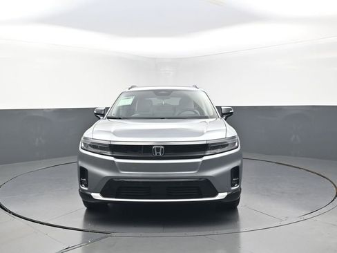 Used 2025 Honda Prologue Touring image 4