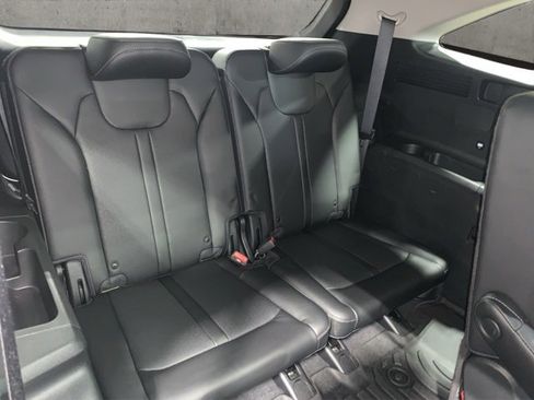 Used 2023 Kia Sorento SX image 22