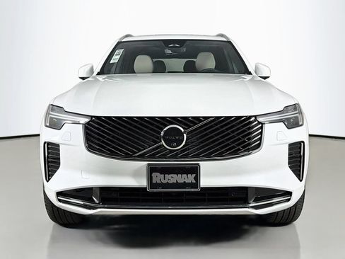 New 2026 Volvo XC90 B6 Plus w/ Protection Package Premier AWD/4WD image 2