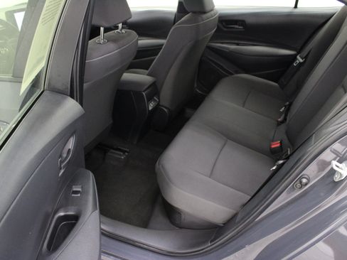 Used 2025 Toyota Corolla LE FWD image 25