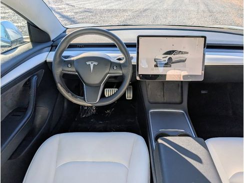 Used 2023 Tesla Model 3 Performance image 27
