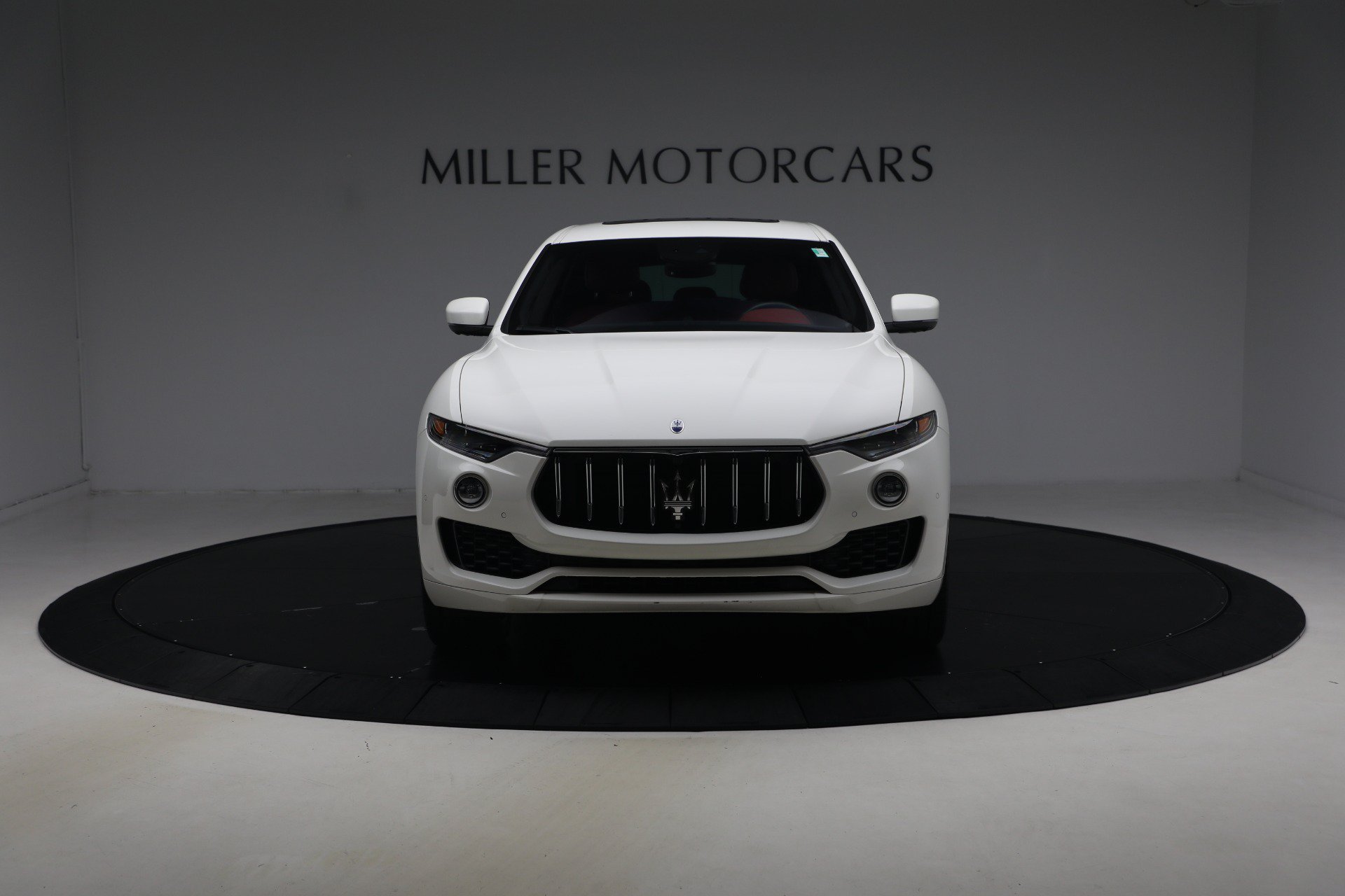 Certified 2023 Maserati Levante GT AWD/4WD image 12