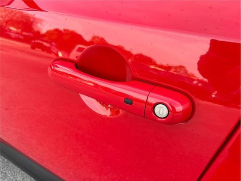 Used 2021 Jeep Renegade Limited image 15