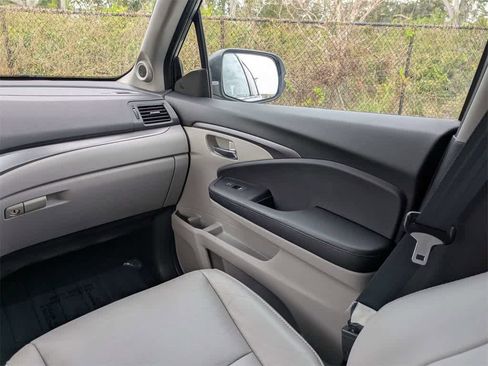 Used 2019 Honda Pilot EX-L image 22