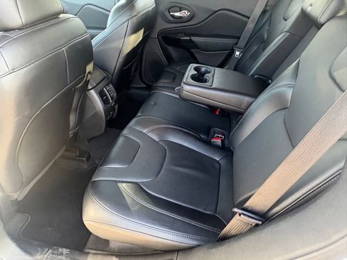 Used 2023 Jeep Cherokee Altitude Lux AWD/4WD image 29