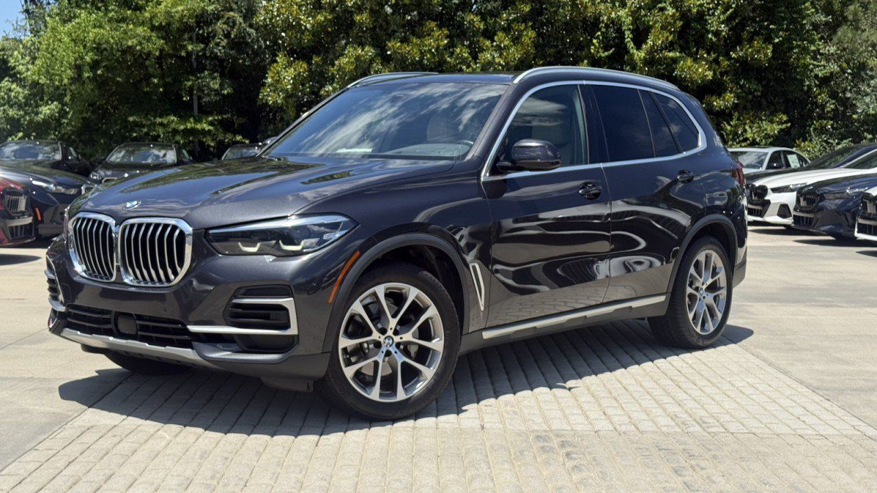 Used 2022 BMW X5 sDrive40i RWD image 1