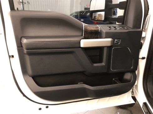 Used 2022 Ford F350 Lariat w/ Tremor Off-Road Package image 16