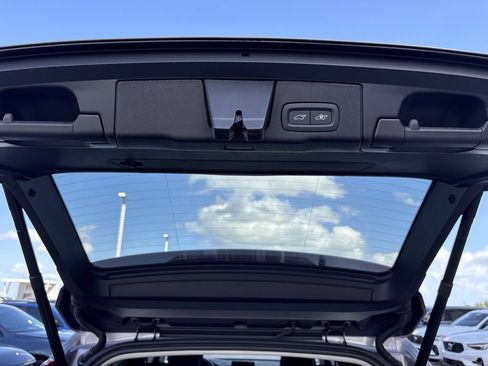 New 2026 Volvo XC60 B5 Core image 17