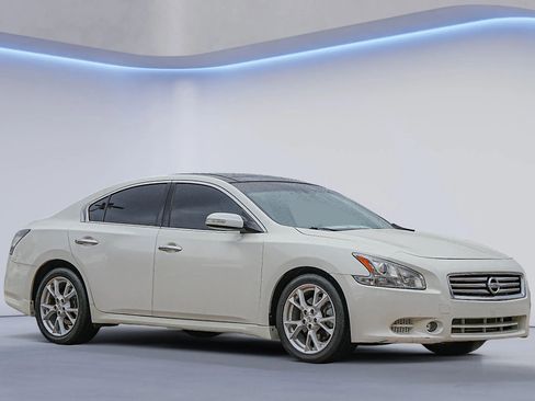 Used 2014 Nissan Maxima 3.5 SV w/ Premium Package image 8