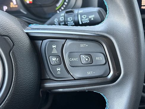 Used 2024 Jeep Wrangler Unlimited Rubicon 4xe AWD/4WD image 27