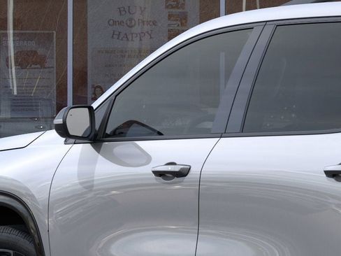 New 2026 Chevrolet Traverse RS w/ LPO, Floor Liner Package image 12